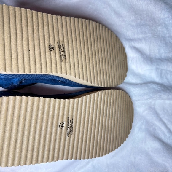 The Corky's Room Service Platform Slip On - Blue Velvet ***NO BOX*** - Picture 6 of 6